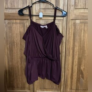 Willow & Root Maroon Cold Shoulder Peplum Top